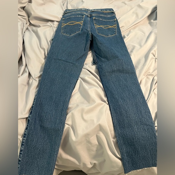 Abercrombie Womens jeans size 27/ 4R - Picture 3 of 6